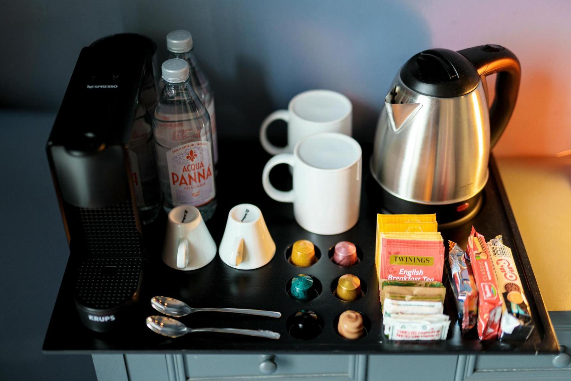ナポリ B ＆ B アッティコ パルテノペオ Bed & Breakfast エクステリア 写真