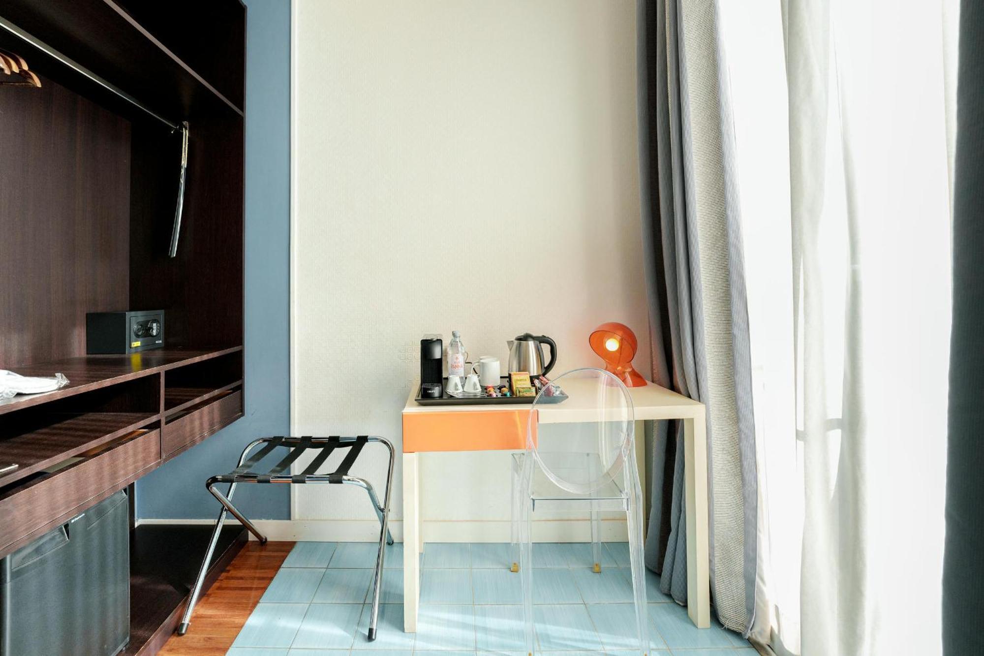 ナポリ B ＆ B アッティコ パルテノペオ Bed & Breakfast エクステリア 写真