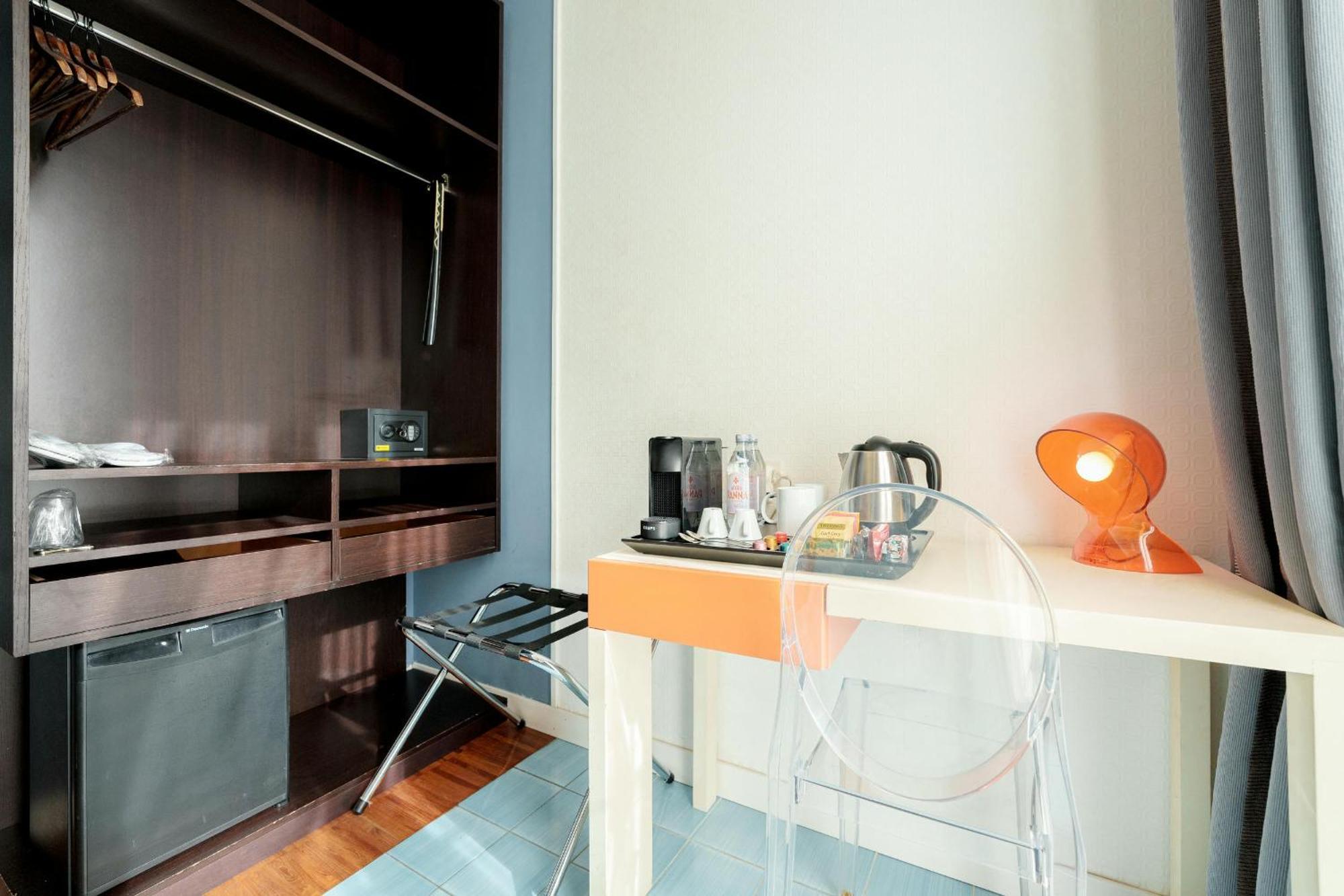 ナポリ B ＆ B アッティコ パルテノペオ Bed & Breakfast エクステリア 写真
